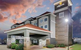La Quinta Inn And Suites By Wyndham Paris